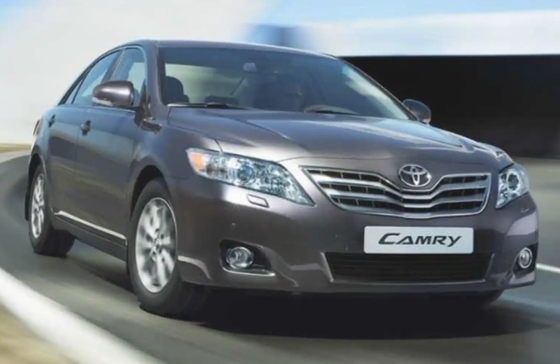 Стекло лобовое от Toyota